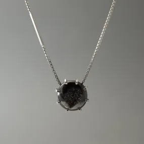 BLACK DRUZY STATION NECKLACE