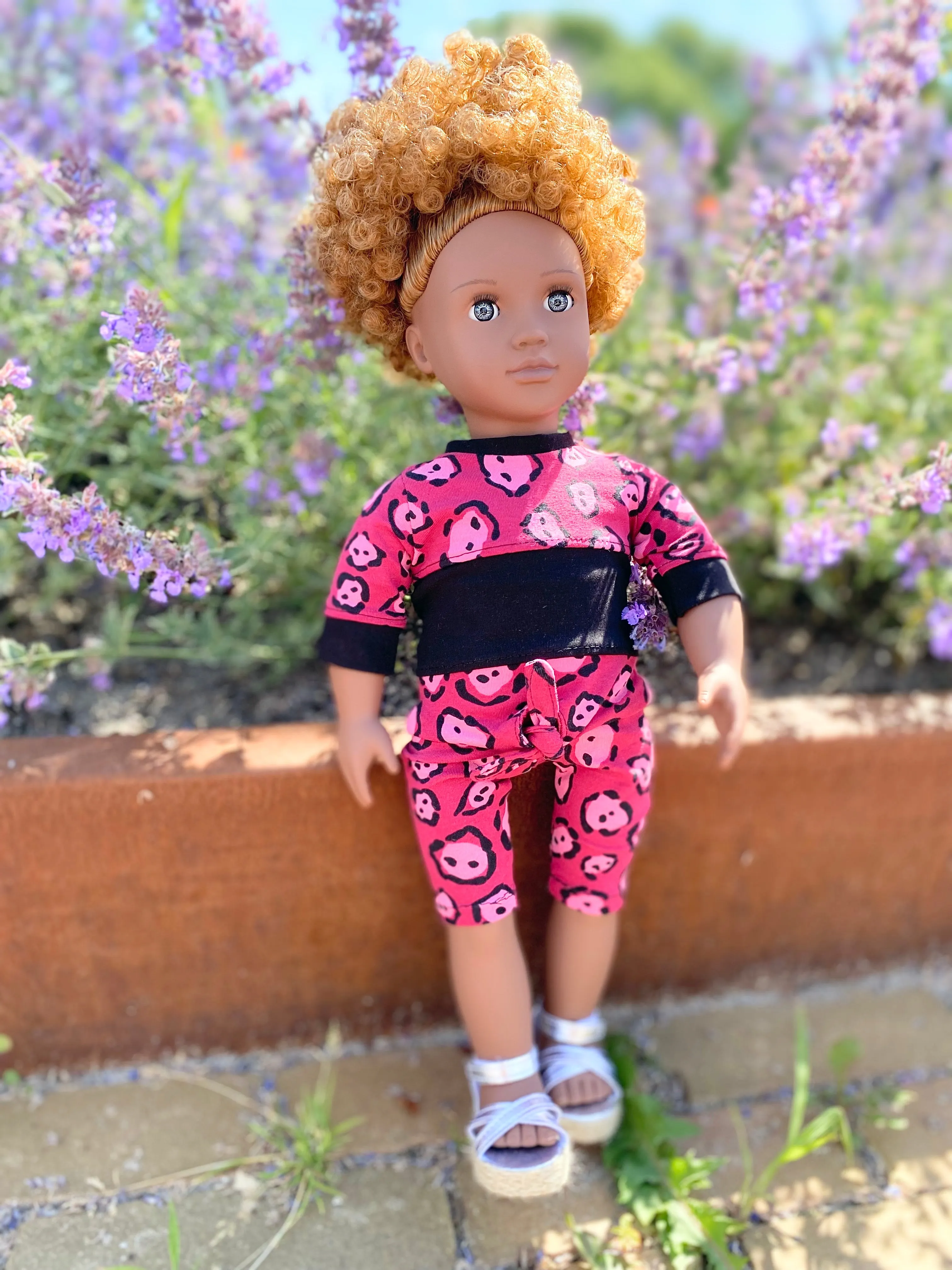 Color-Block Tie Top & Sunshine Leggings Doll Pattern Set