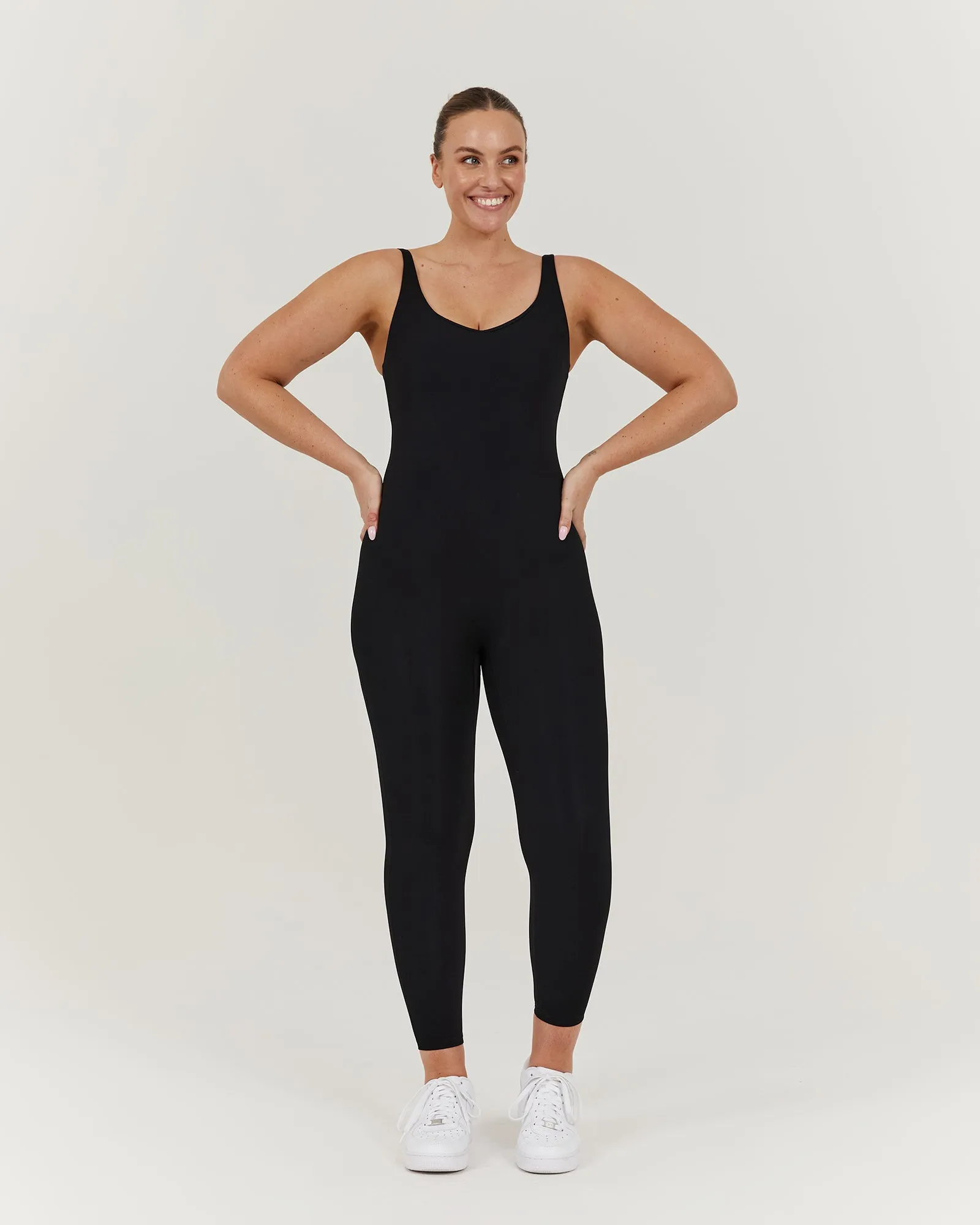 LUXE BROOKE BODYSUIT 24" - BLACK