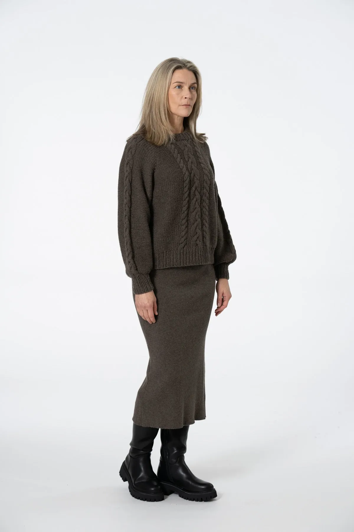 Merino Rib Skirt In Mulch Brown