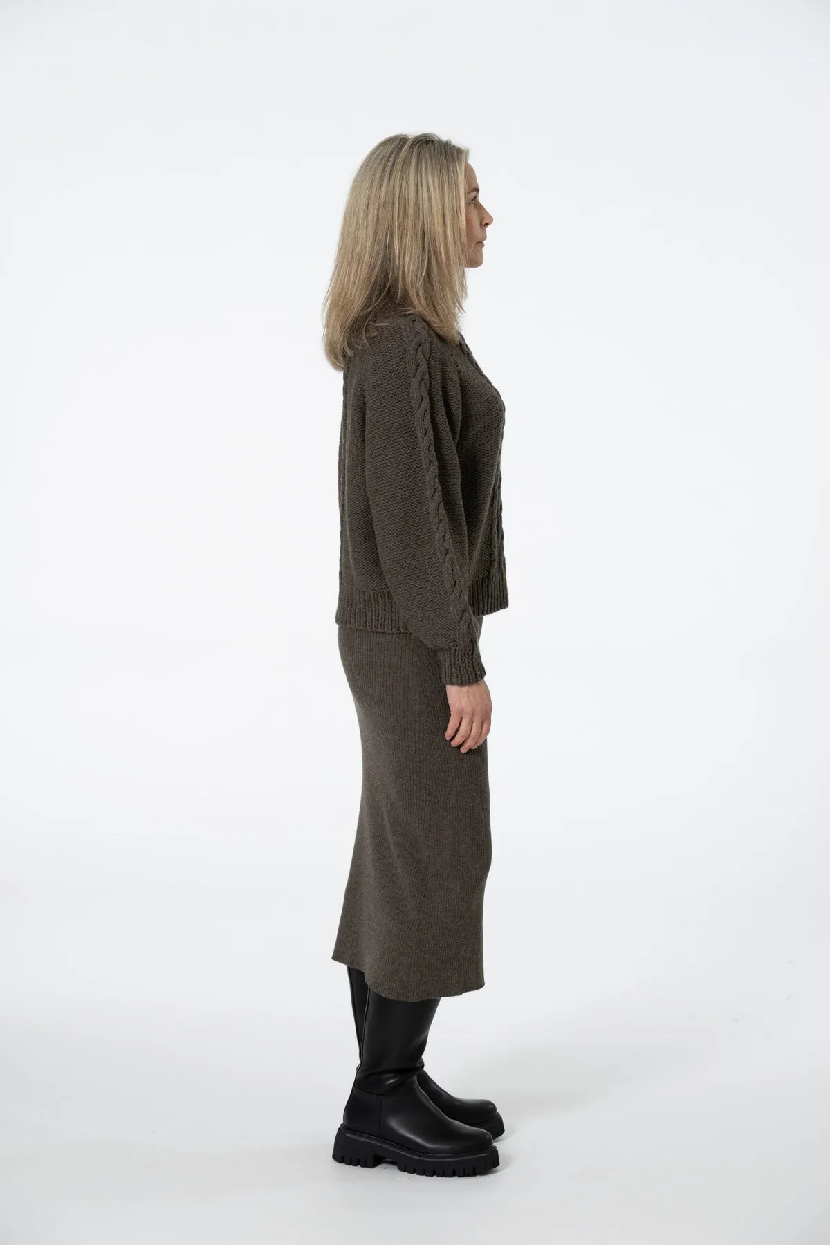 Merino Rib Skirt In Mulch Brown