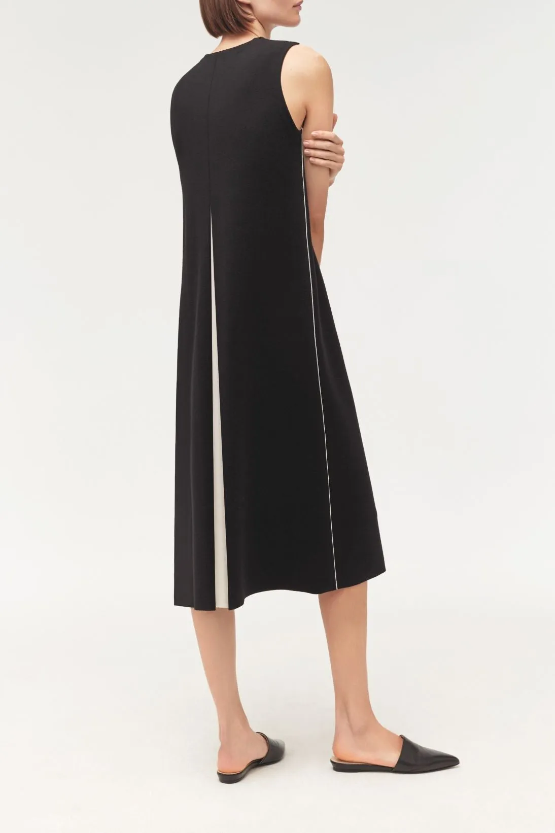 MIDI DRESS W/ CONTRAST PLEATS