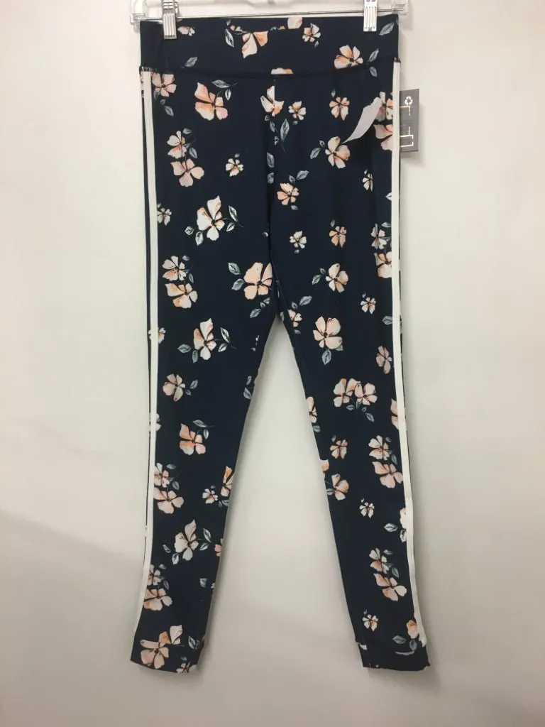 Size S Threads 4 Thought Leggings