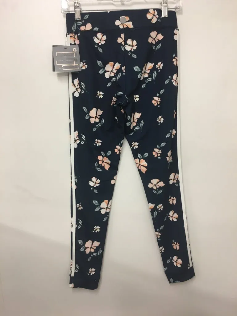 Size S Threads 4 Thought Leggings